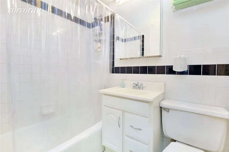 New York City Real Estate | View 264 West 23rd Street, 4B | room 4 | View 5