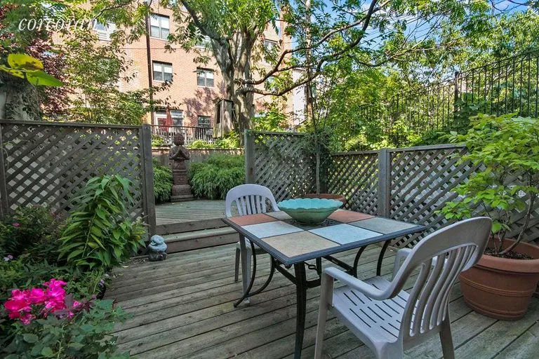 New York City Real Estate | View 323 2nd Street, 1L | 06 | View 6