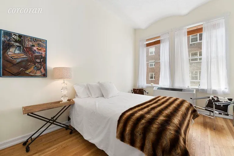 New York City Real Estate | View 9 Barrow Street, 7C | Bedroom | View 4