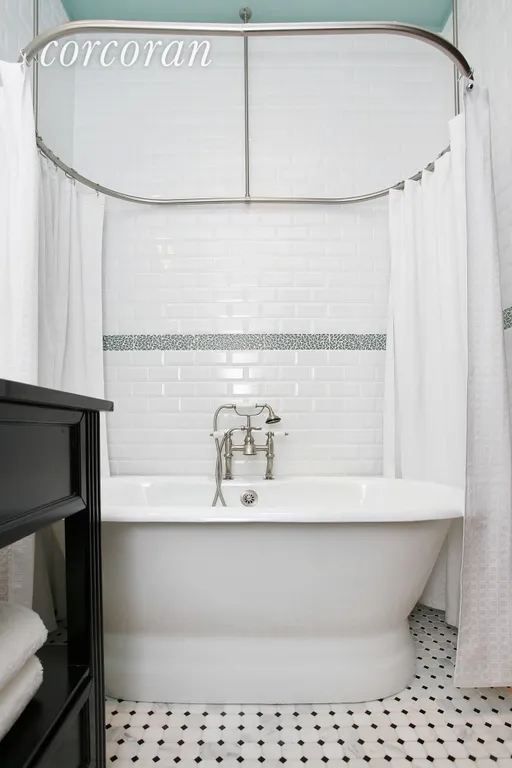 New York City Real Estate | View 212 Midwood Street | Delightful bathroom... | View 12