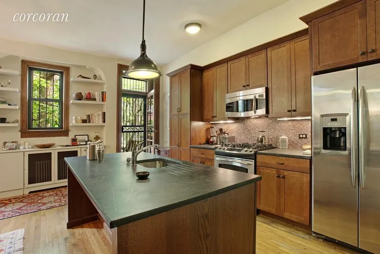 New York City Real Estate | View 189 Park Place, 2 | room 1 | View 2