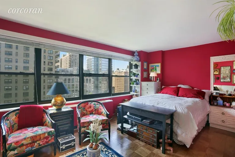 New York City Real Estate | View 170 West End Avenue, 14M | Bedroom | View 4