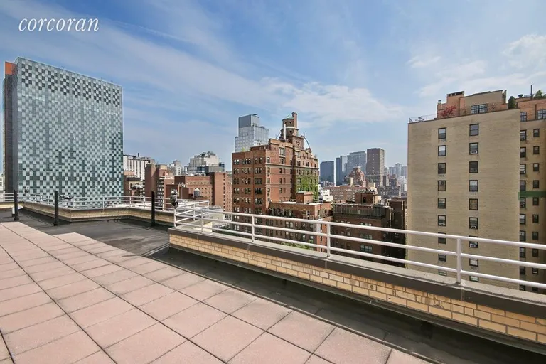 New York City Real Estate | View 315 East 69th Street, 10M | room 3 | View 4