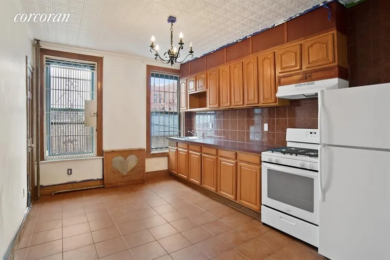 New York City Real Estate | View 192-194 19th Street, 2R | Kitchen | View 2