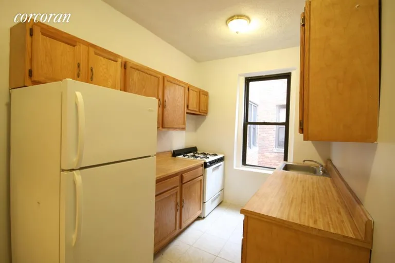 New York City Real Estate | View 24-65 38th Street, C2 | room 2 | View 3