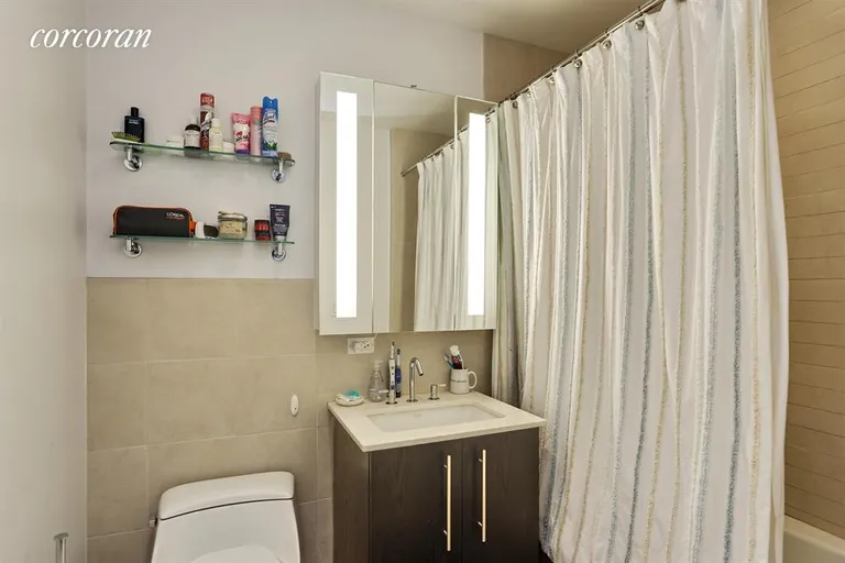 New York City Real Estate | View 1 NORTHSIDE PIERS, 4F | Bathroom | View 5