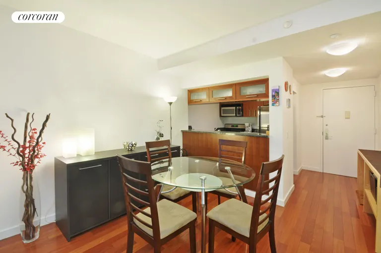 New York City Real Estate | View 121 East 23rd Street, 3A | room 2 | View 3