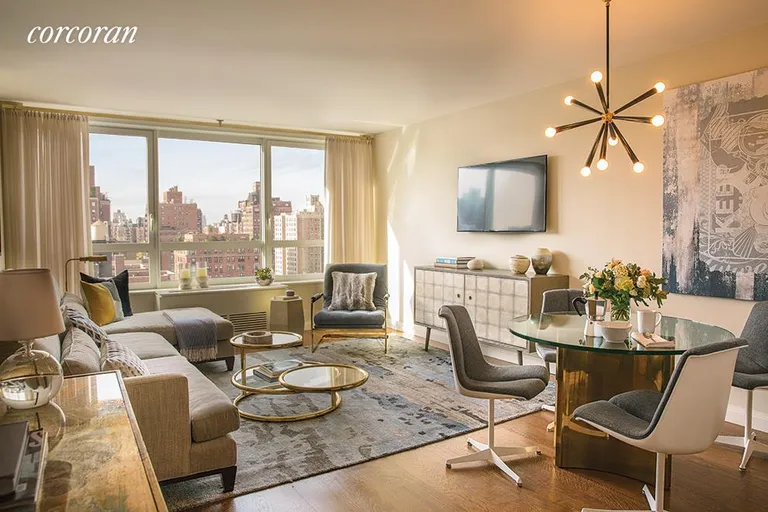 New York City Real Estate | View 200 East 94th Street, 1916 | 1 Bed, 1 Bath | View 1