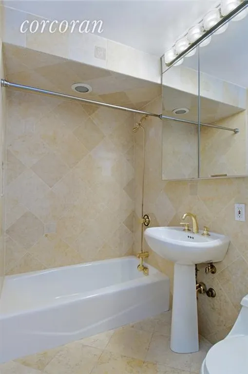 New York City Real Estate | View 340 East 64th Street, 14N | Bathroom | View 6