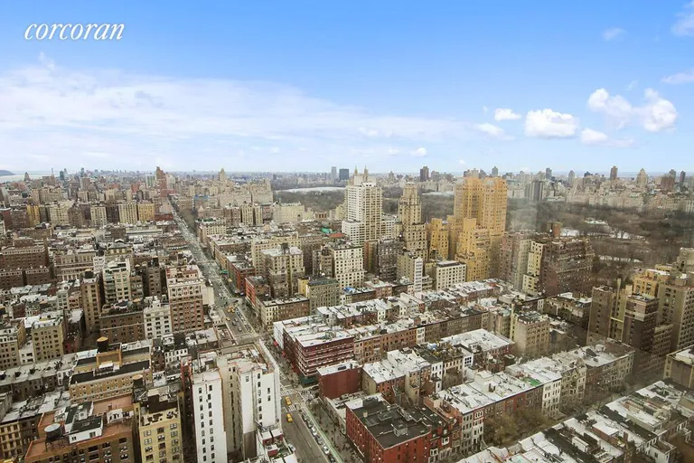 New York City Real Estate | View 111 West 67th Street, 43E | room 7 | View 8