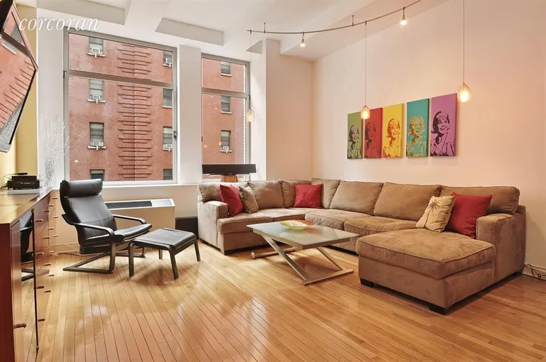 New York City Real Estate | View 252 Seventh Avenue, 5T | 1 Bed, 2 Baths | View 1
