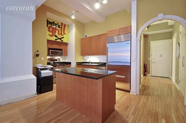 New York City Real Estate | View 252 Seventh Avenue, 5T | Kitchen | View 3