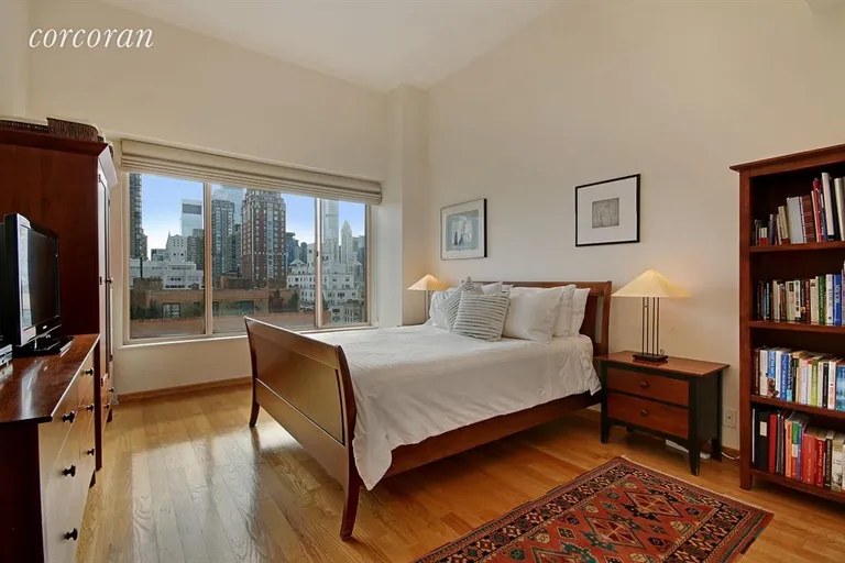 New York City Real Estate | View 200 East 69th Street, 19C | Bedroom | View 3