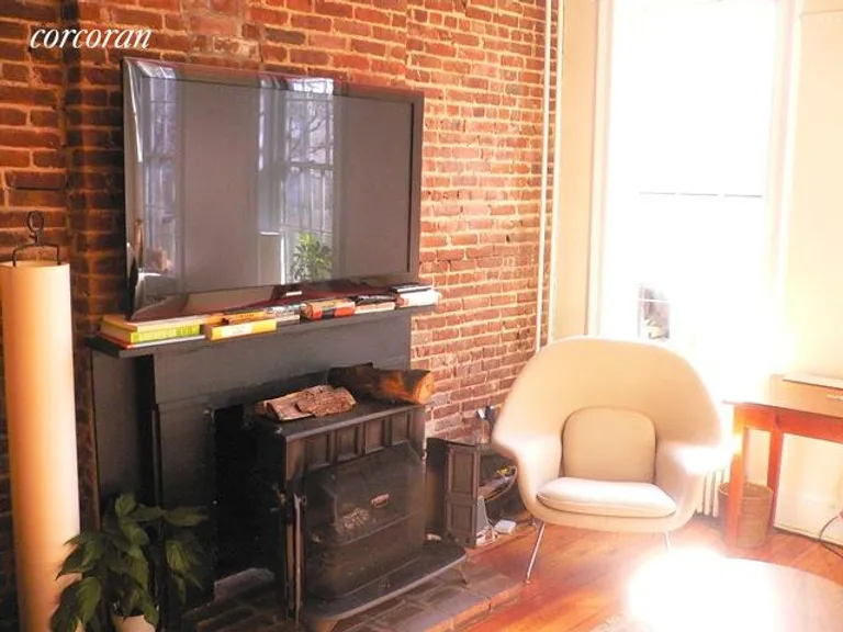 New York City Real Estate | View 495 Pacific Street, 2 | Wood burning fireplace | View 3