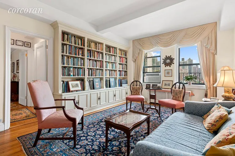 New York City Real Estate | View 229 East 79th Street, 15F | 2 Beds, 1 Bath | View 1
