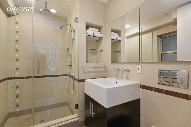 New York City Real Estate | View 631 East 9th Street, 3A | Bathroom | View 5