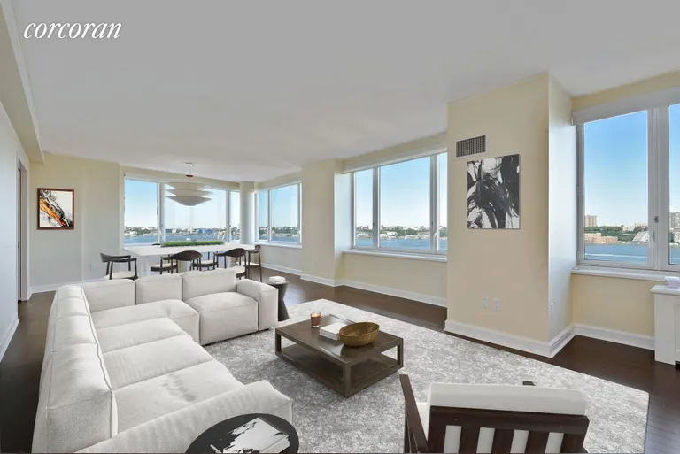 New York City Real Estate | View 80 Riverside Boulevard, 14M | room 1 | View 2