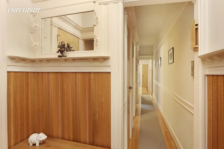 New York City Real Estate | View 226 Saint James Place, 4L | Entryway | View 7