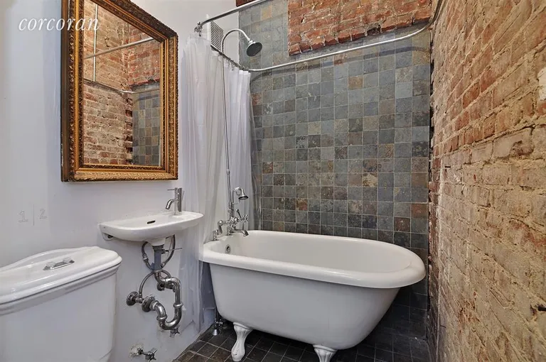 New York City Real Estate | View 105 West 77th Street, 5A | Bathroom | View 7