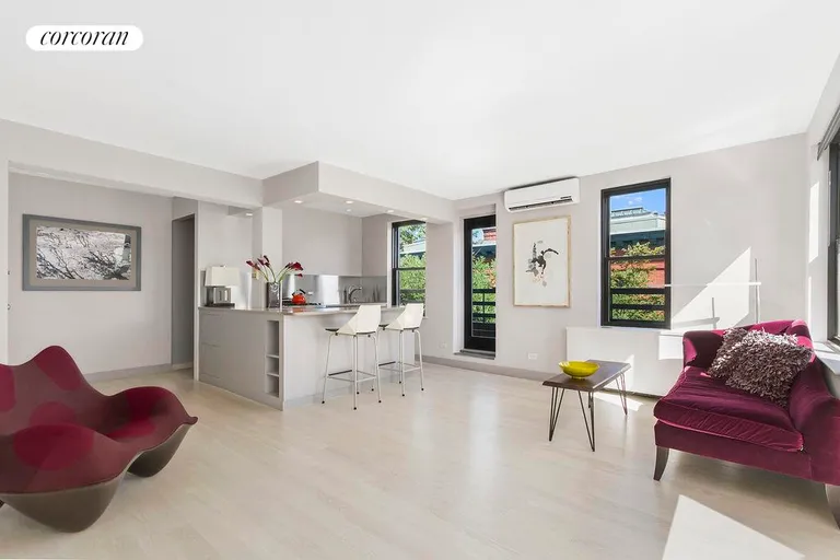 New York City Real Estate | View 81 Bedford Street, 6B | Stunning open living space | View 2