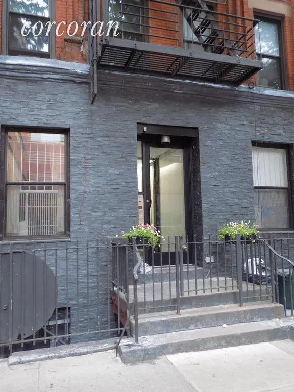 New York City Real Estate | View 343 East 92Nd Street, 5R | room 3 | View 4