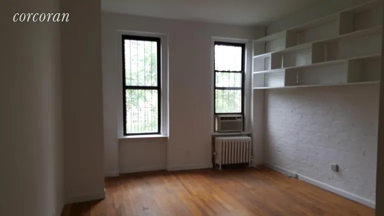 New York City Real Estate | View 343 East 92Nd Street, 5R | 1 Bed, 1 Bath | View 1