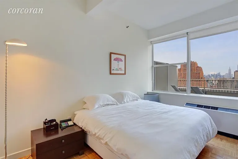 New York City Real Estate | View 50 Murray Street, 1807 | Bedroom | View 3