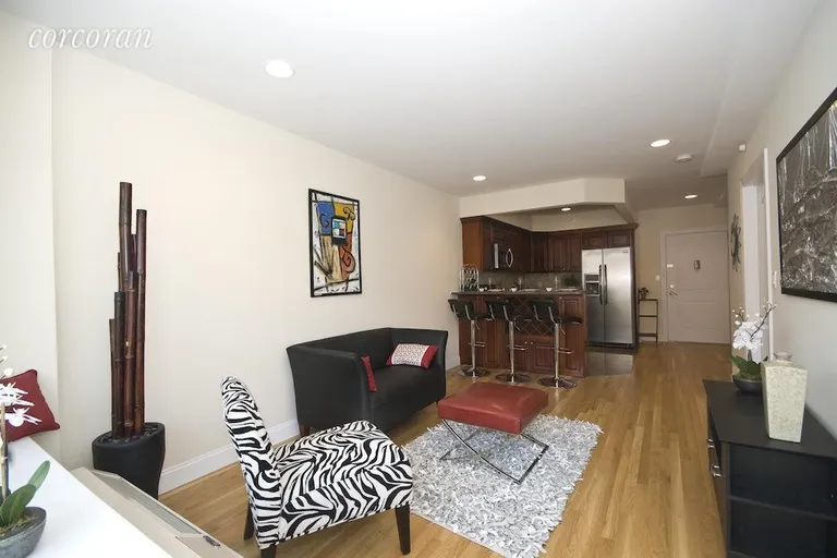 New York City Real Estate | View 30-94 Crescent Street, 4B | room 3 | View 4