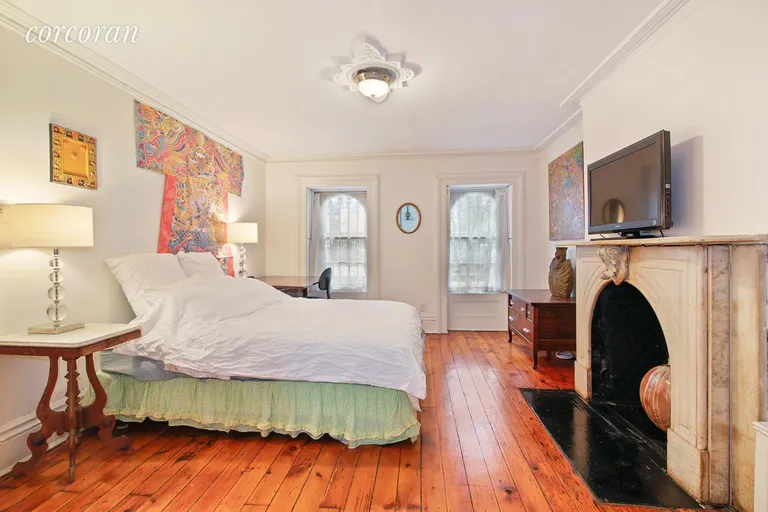 New York City Real Estate | View 215 Bergen Street, 1 | Living/Bed Room | View 2