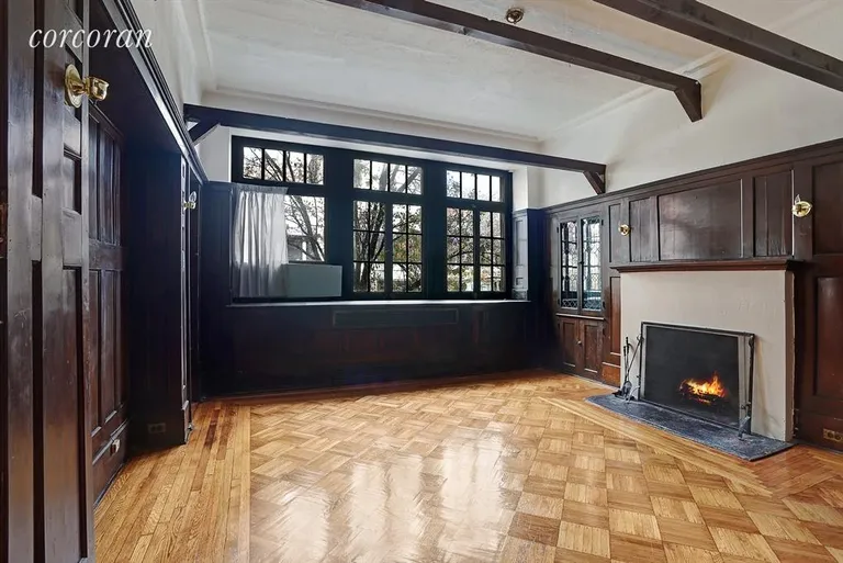New York City Real Estate | View 120 Montague Street, 3B | Living Room | View 8