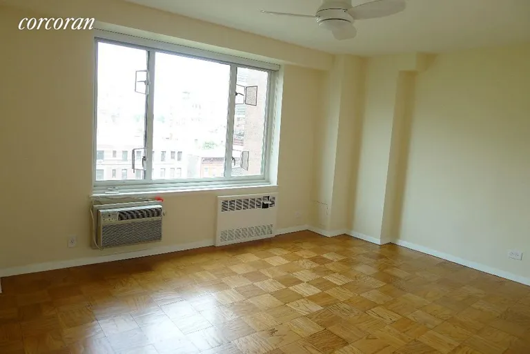 New York City Real Estate | View 392 Central Park West, 9R | Big Bedroom | View 3