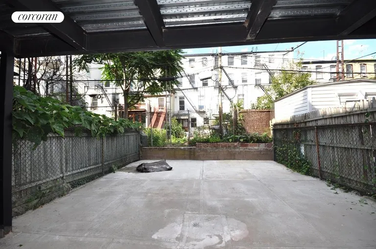 New York City Real Estate | View 121 4th Place, GARDEN | room 7 | View 8