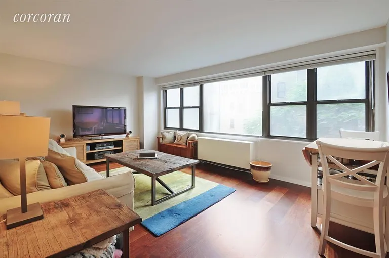 New York City Real Estate | View 115 East 9th Street, 6R | Living Room | View 2