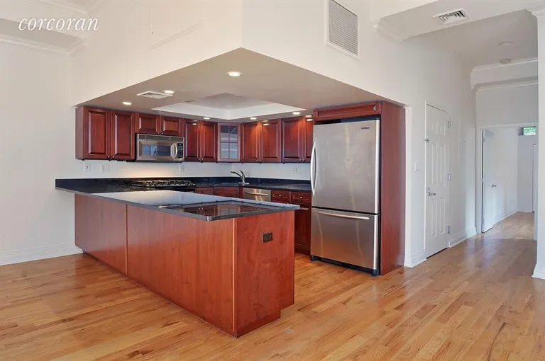 New York City Real Estate | View 25 Murray Street, 7H | Kitchen | View 2