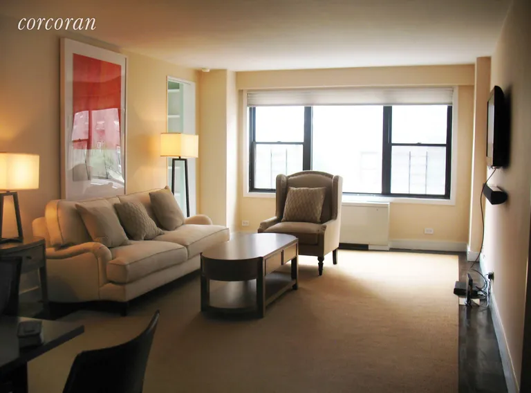 New York City Real Estate | View 120 East 90th Street, 5E | room 1 | View 2