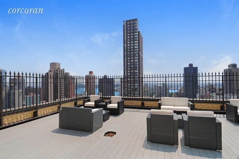 New York City Real Estate | View 301 East 87th Street, 6D | Roof | View 7