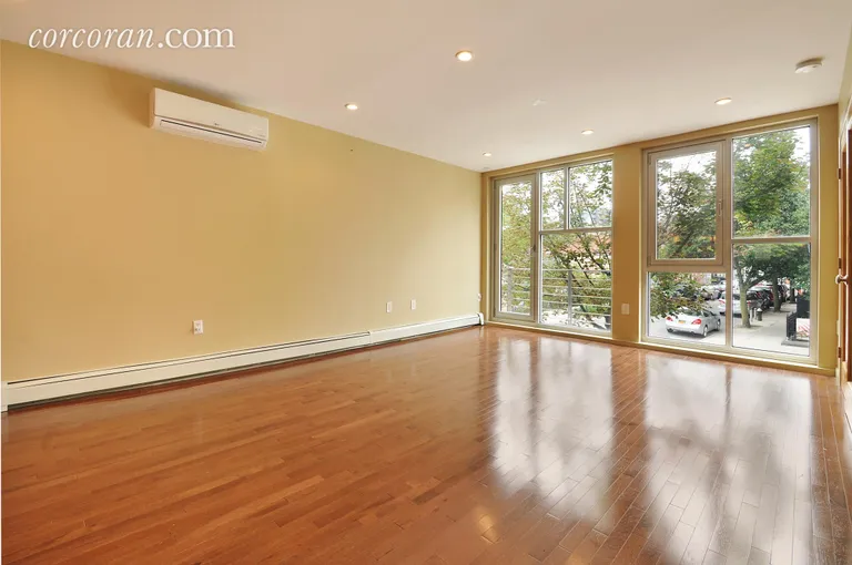 New York City Real Estate | View 519 Carroll Street, 2 | 3 Beds, 2 Baths | View 1