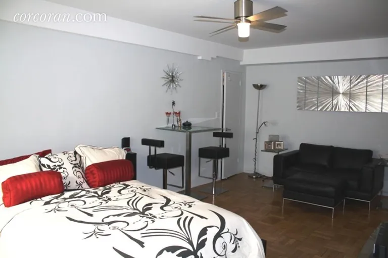 New York City Real Estate | View 270 Jay Street, 8B | room 1 | View 2