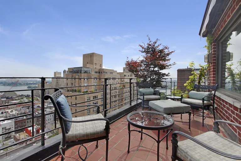 New York City Real Estate | View 510 East 86th Street, PH21C | room 8 | View 9