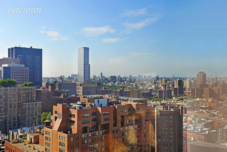 New York City Real Estate | View 215-217 East 96th Street, 26K | room 3 | View 4