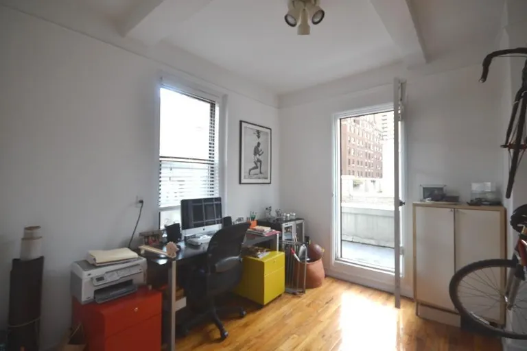 New York City Real Estate | View 145 West 71st Street, PHA | room 3 | View 4