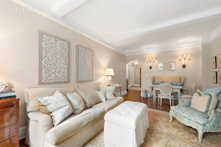 New York City Real Estate | View 11 West 69th Street, 3B | room 2 | View 3