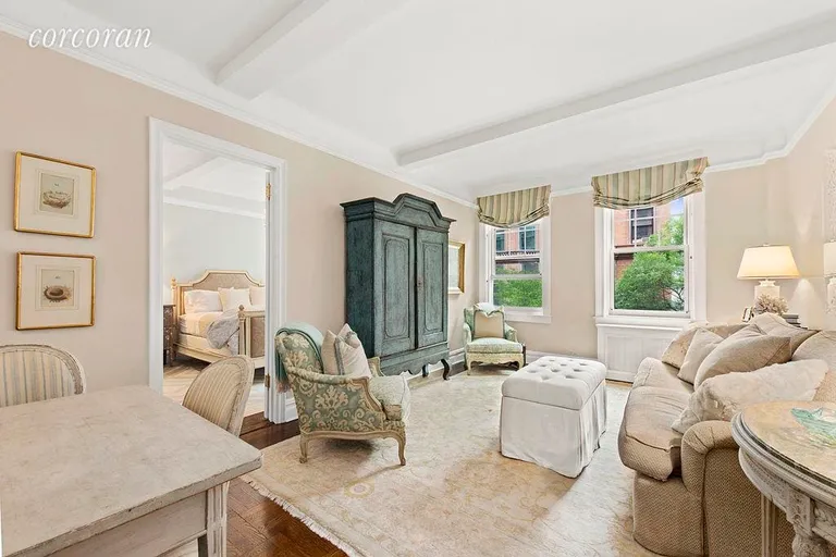 New York City Real Estate | View 11 West 69th Street, 3B | room 1 | View 2