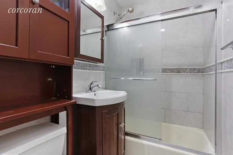 New York City Real Estate | View 460 West 23rd Street, 3A | Bathroom | View 4