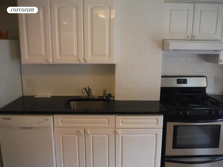 New York City Real Estate | View 272 14th Street, 1R | room 1 | View 2