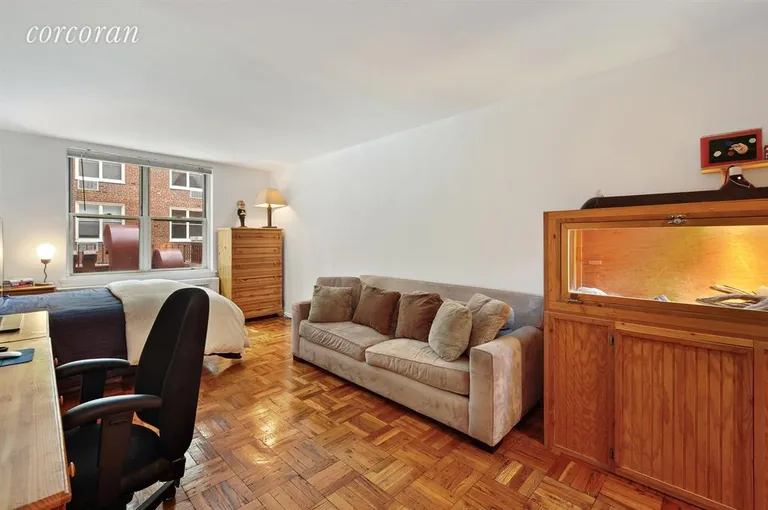 New York City Real Estate | View 13 West 13th Street, 2BN | Living Room | View 2