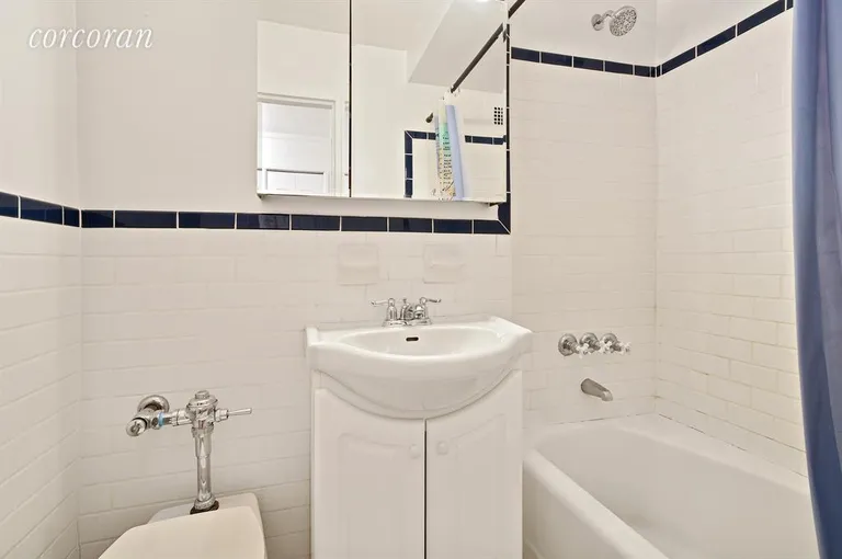 New York City Real Estate | View 13 West 13th Street, 2BN | Bathroom | View 4