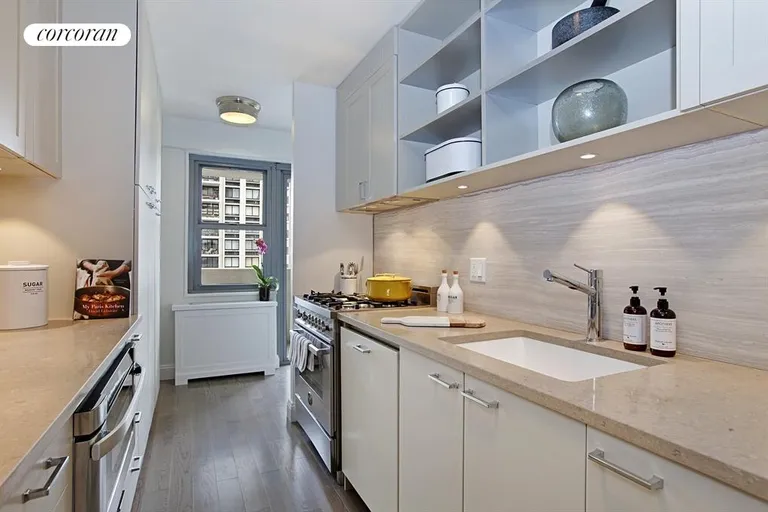 New York City Real Estate | View 100 West 93rd Street, 14J | Spectacular Chef's Kitchen | View 3