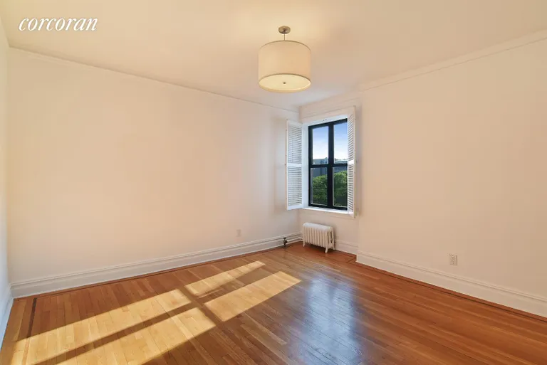 New York City Real Estate | View 255 Eastern Parkway, F16 | Master Bedroom | View 9