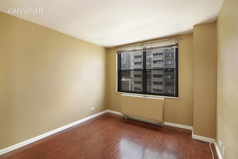 New York City Real Estate | View 301 East 87th Street, 8B | Bedroom | View 3